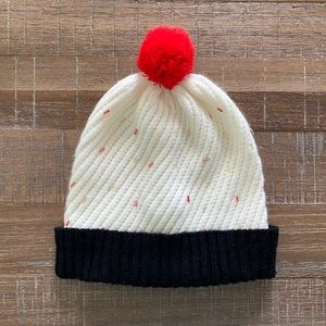 Kate Spade ♠️ cupcake beanie